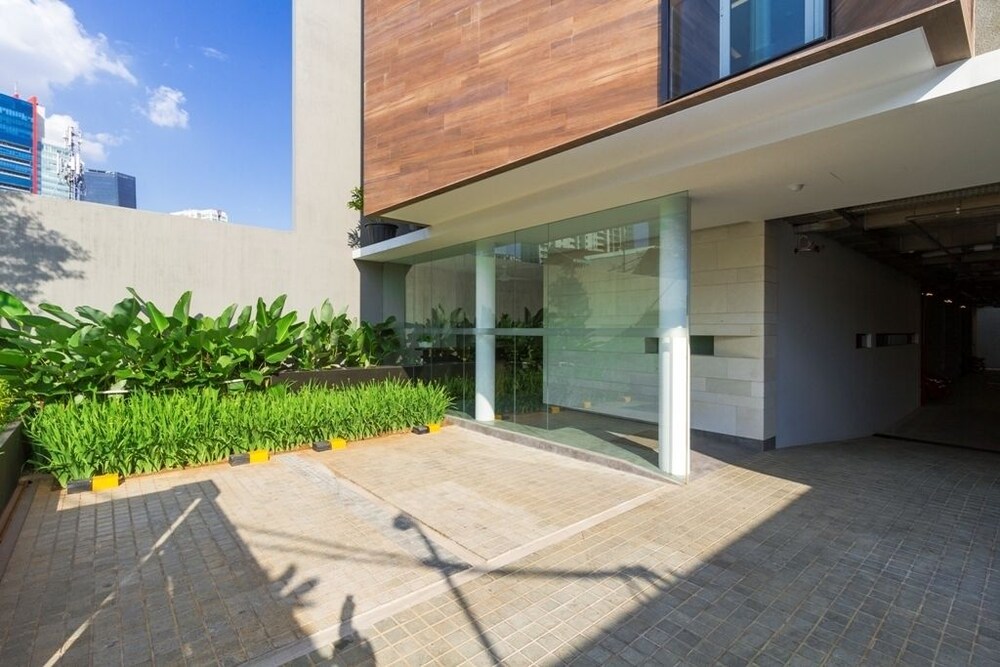 Daun Residence