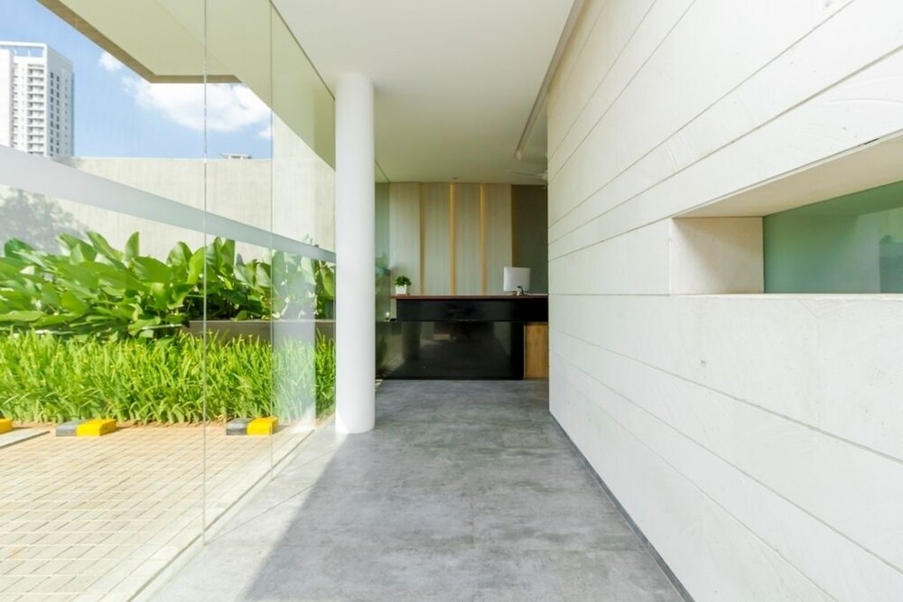 Daun Residence