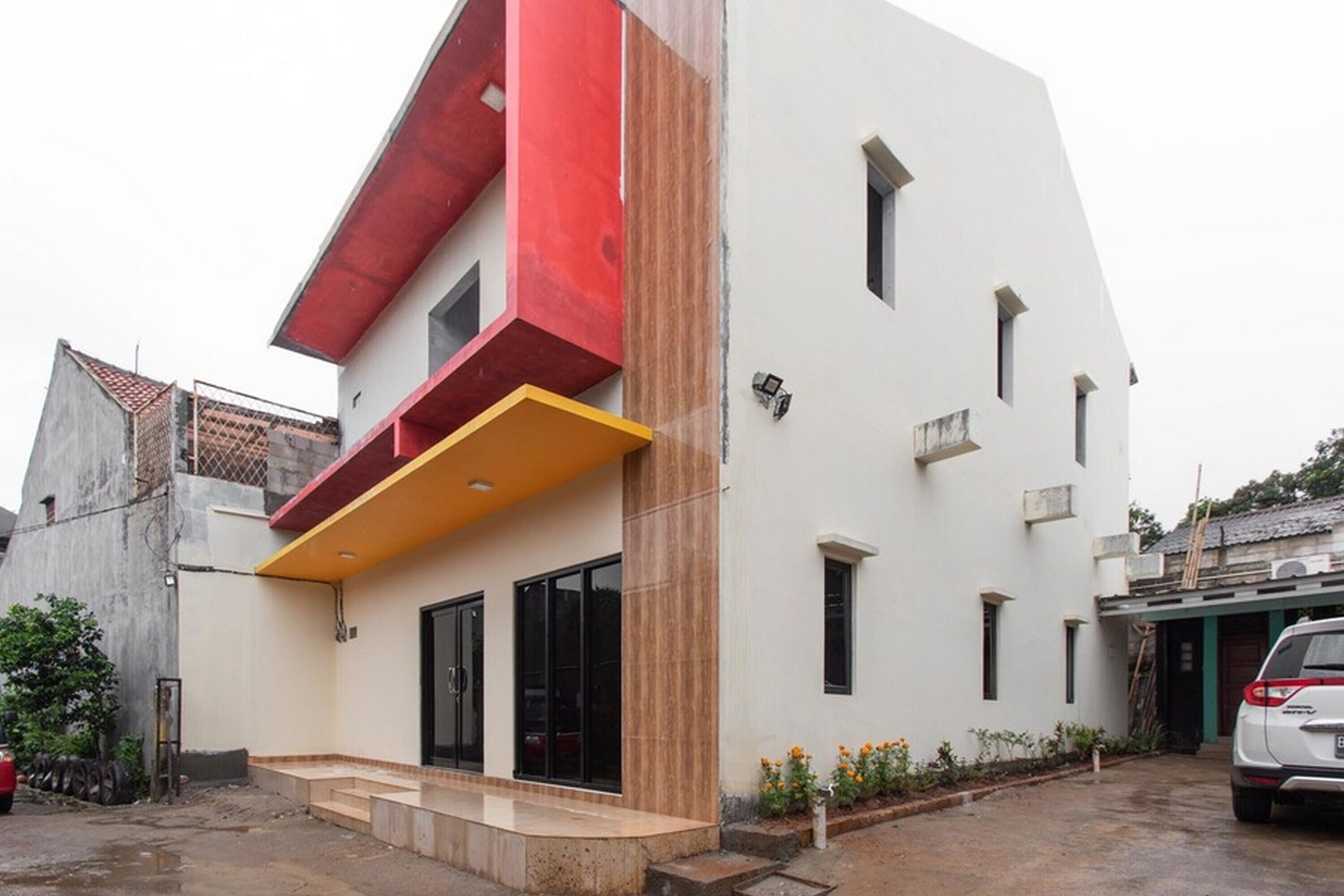 d'Blessing Kost & Family Homestay by RedDoorz