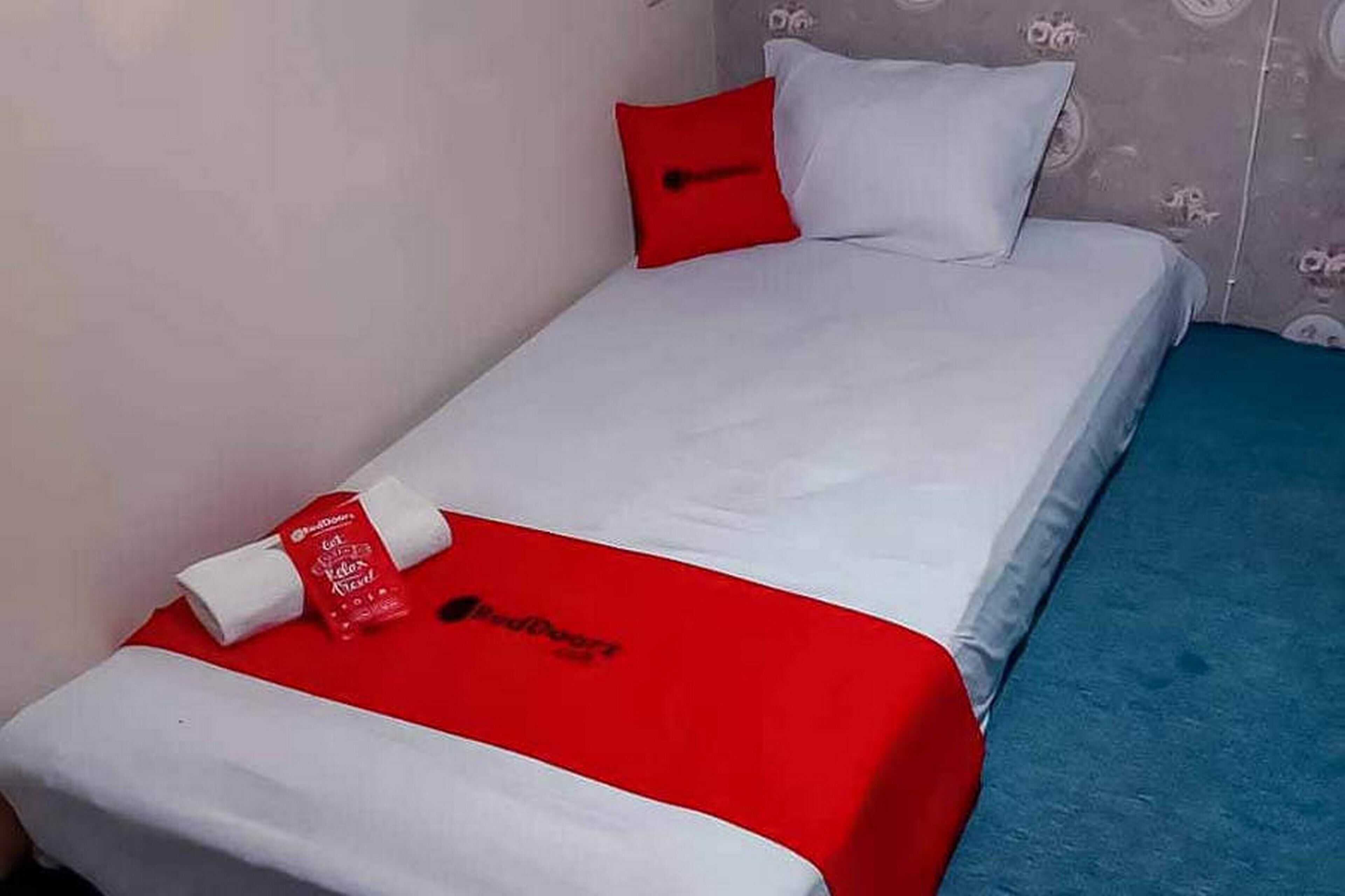 d'Blessing Kost & Family Homestay by RedDoorz