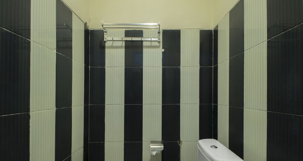 De 80's Matraman by ZEN Rooms