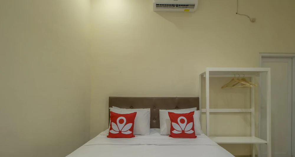 De 80's Matraman by ZEN Rooms