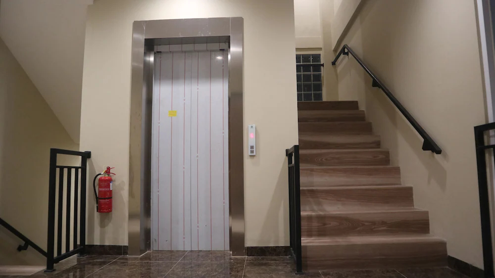 Djuragan Kamar Slipi