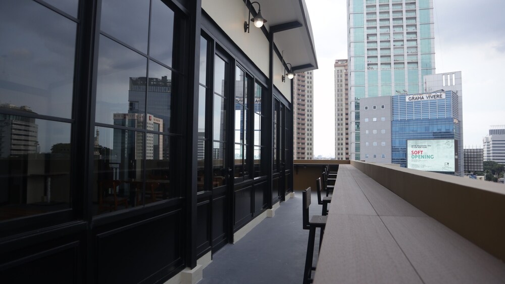 Djuragan Kamar Slipi