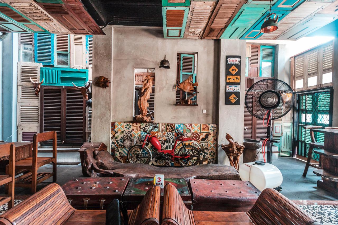 D'krepyak by OYO Rooms