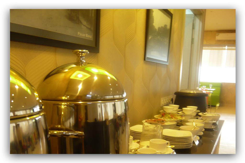 Hotel Dragon Inn Kemayoran