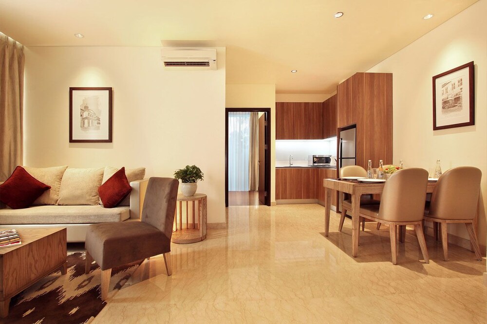 Dwijaya House Of Pakubuwono