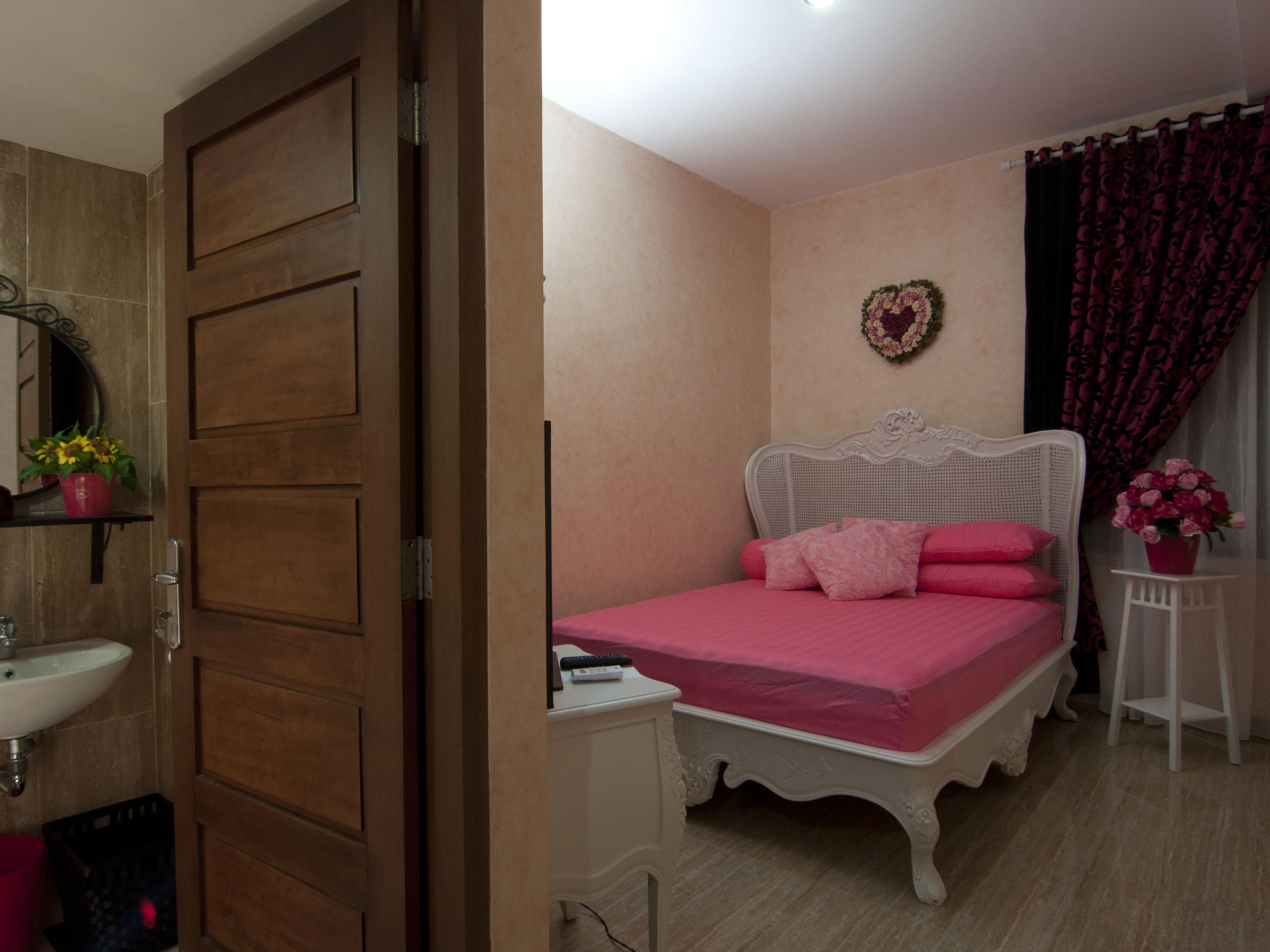 Elliottii Residence Pondok Hijau