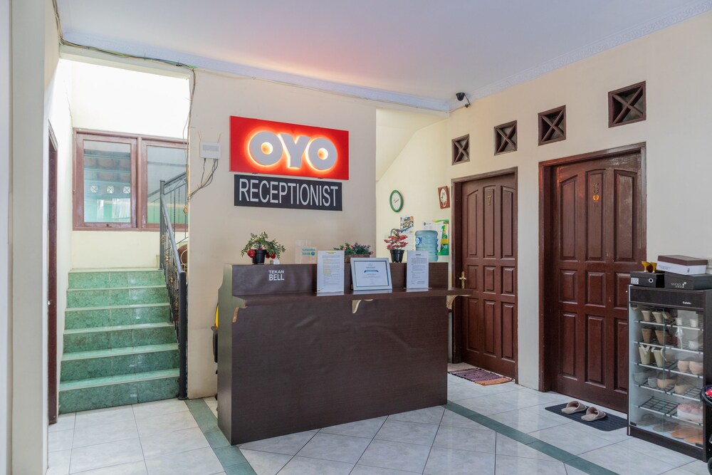 Exclusive 48 Syariah by OYO Rooms