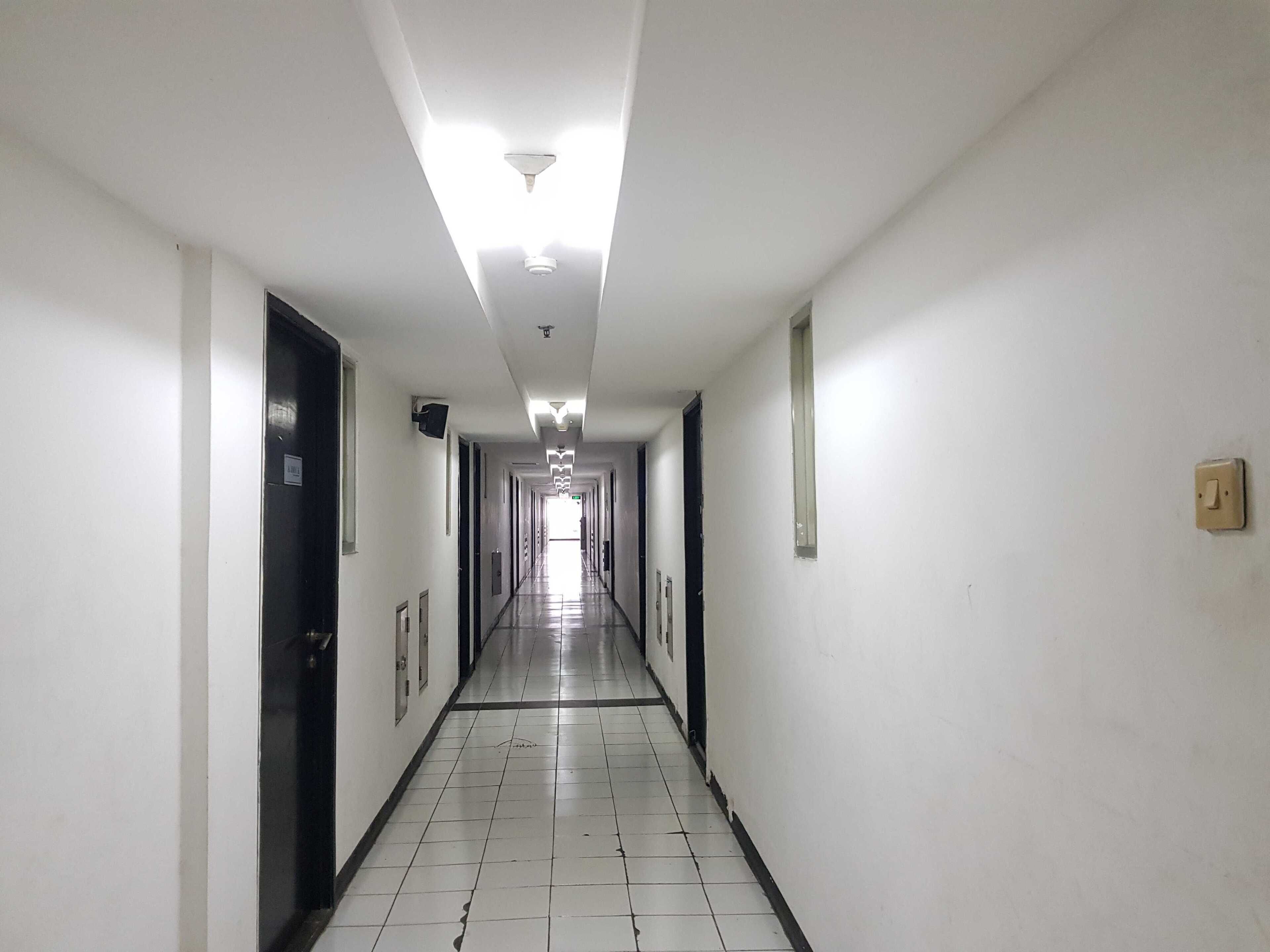 EXPRESS O 91656 Oyo Sentra Group