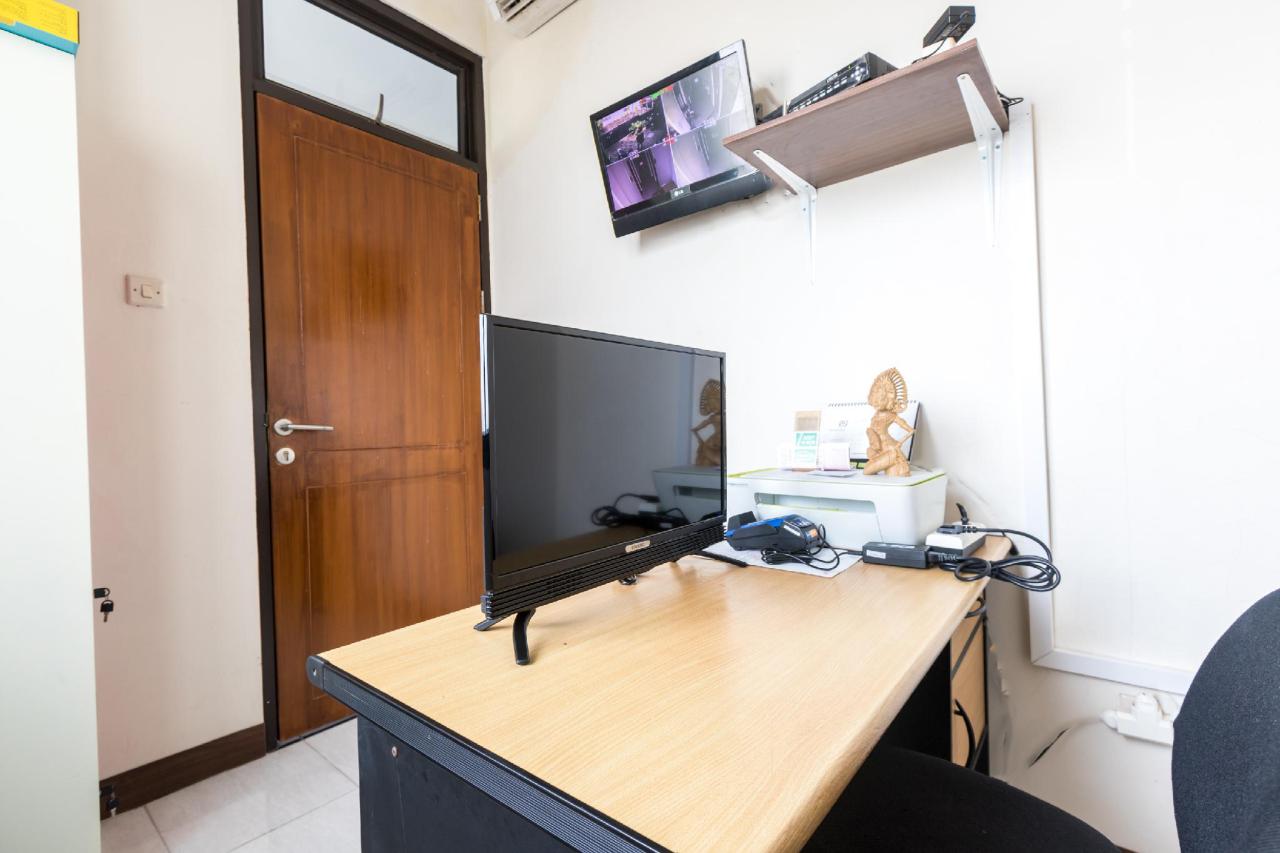 Feby Inn by OYO Rooms