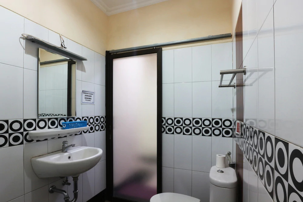 Fontana Residencia Guest House Tebet 3