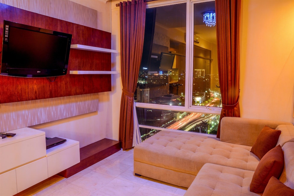 FX Residence by Travelio