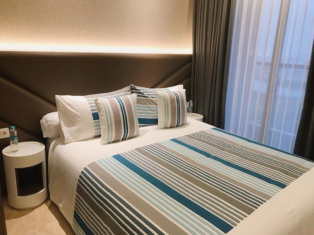 Gold Coast Pik Bahama Sea View Apartments