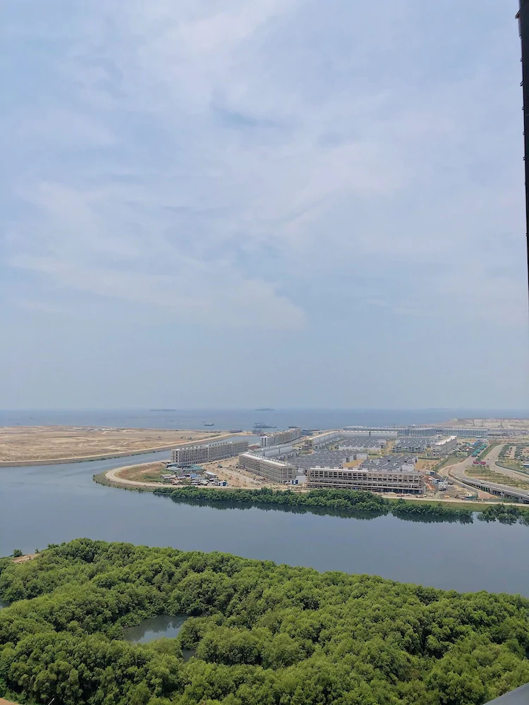 Gold Coast Pik Bahama Sea View Apartments