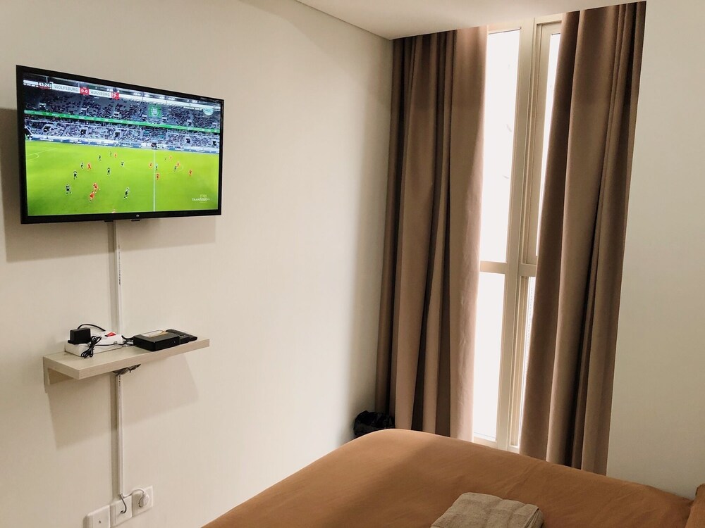 Gold Coast PIK Sea View Apartments by LongeSuites