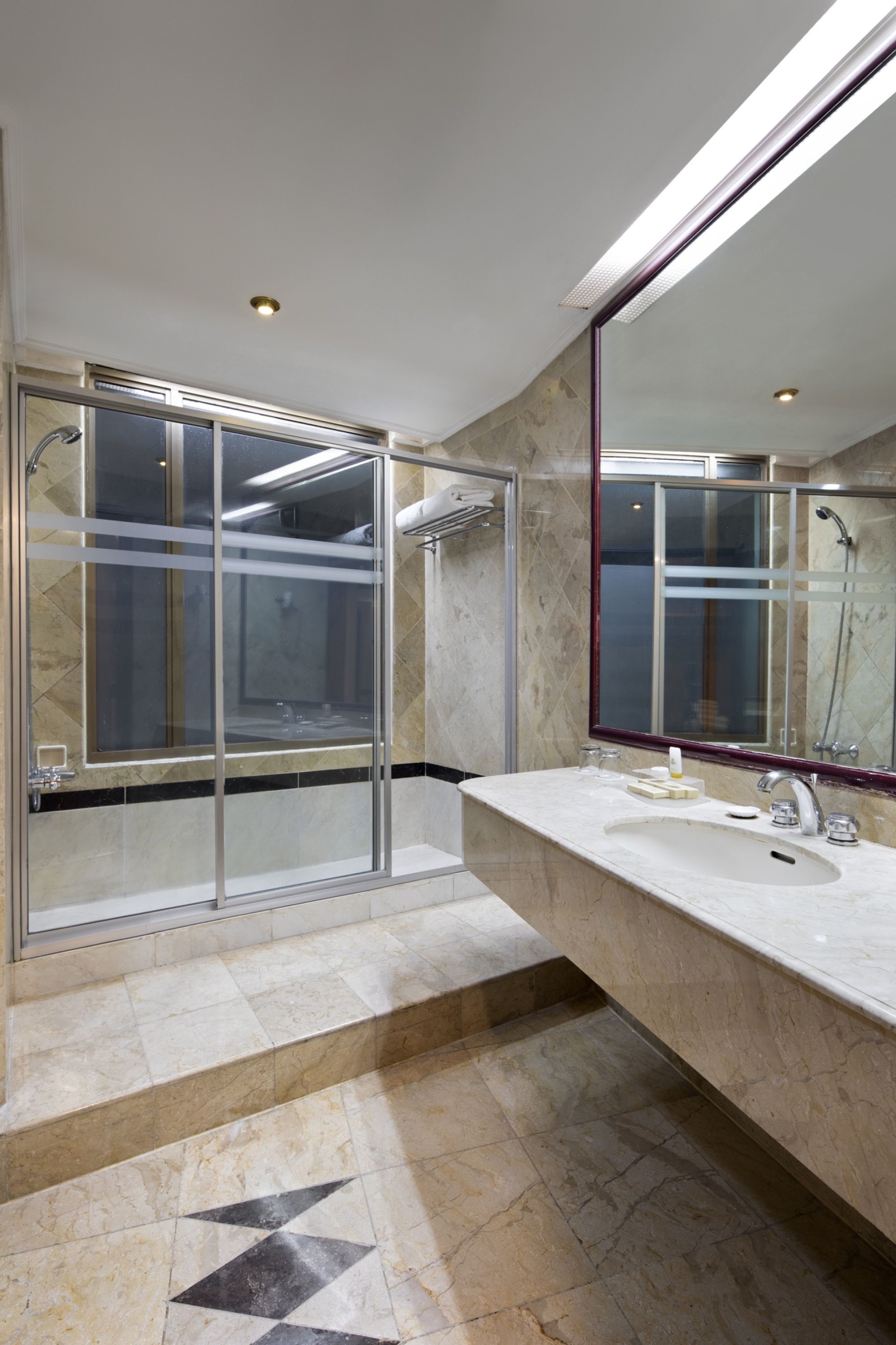 Golden Boutique Hotel Angkasa