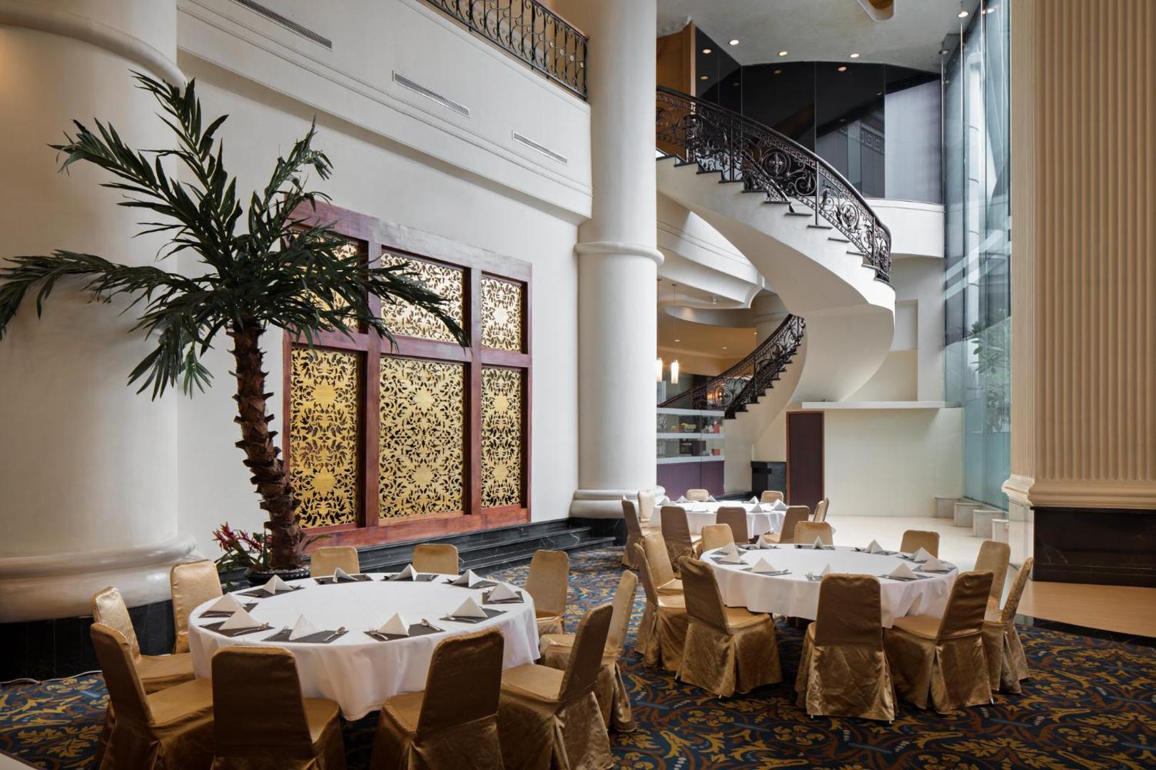 Golden Boutique Hotel Angkasa