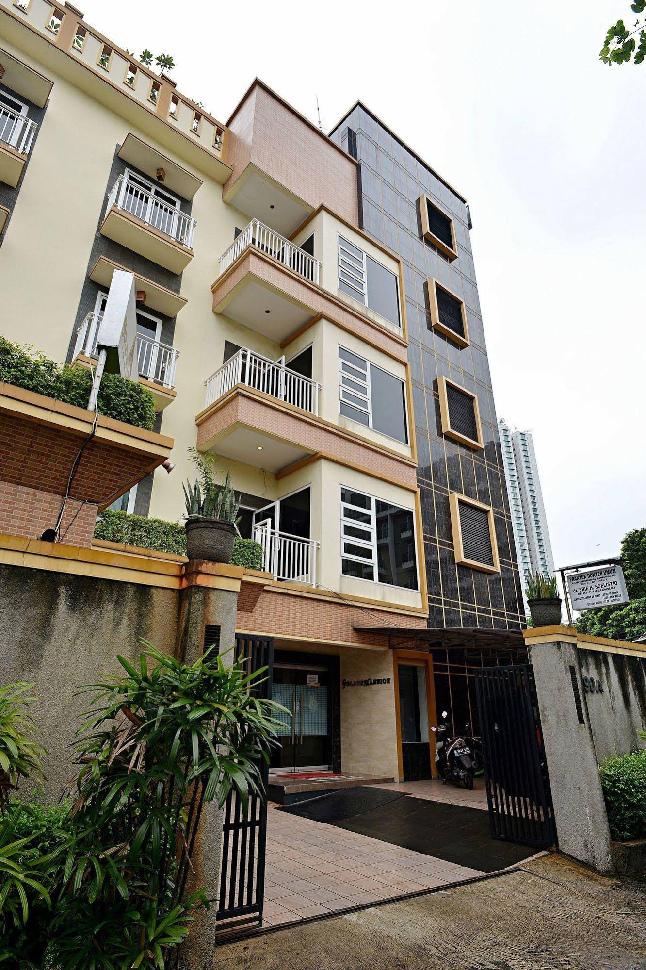 Golden Mansion Kost