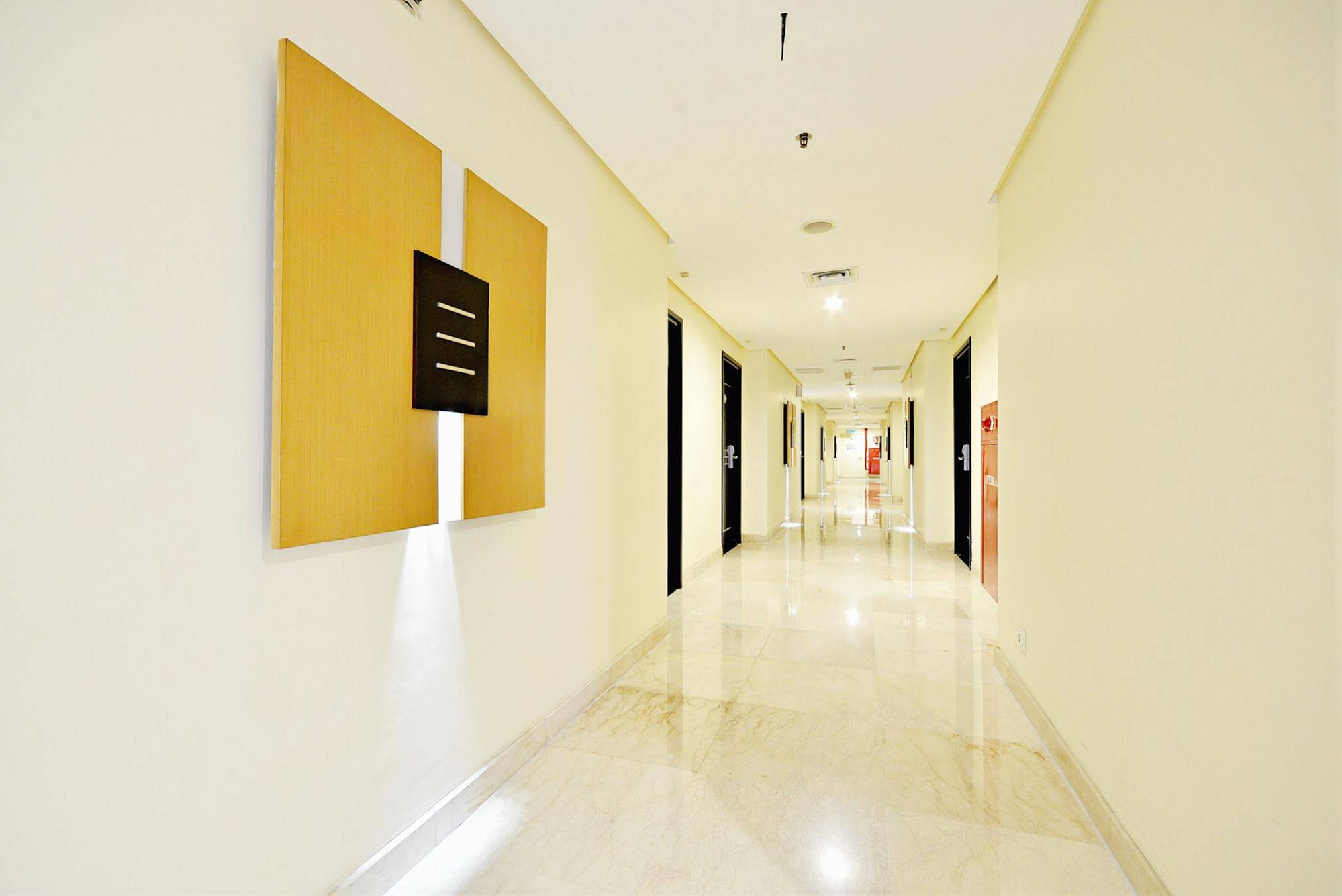 Grand Asia Hotel by ZEN Rooms