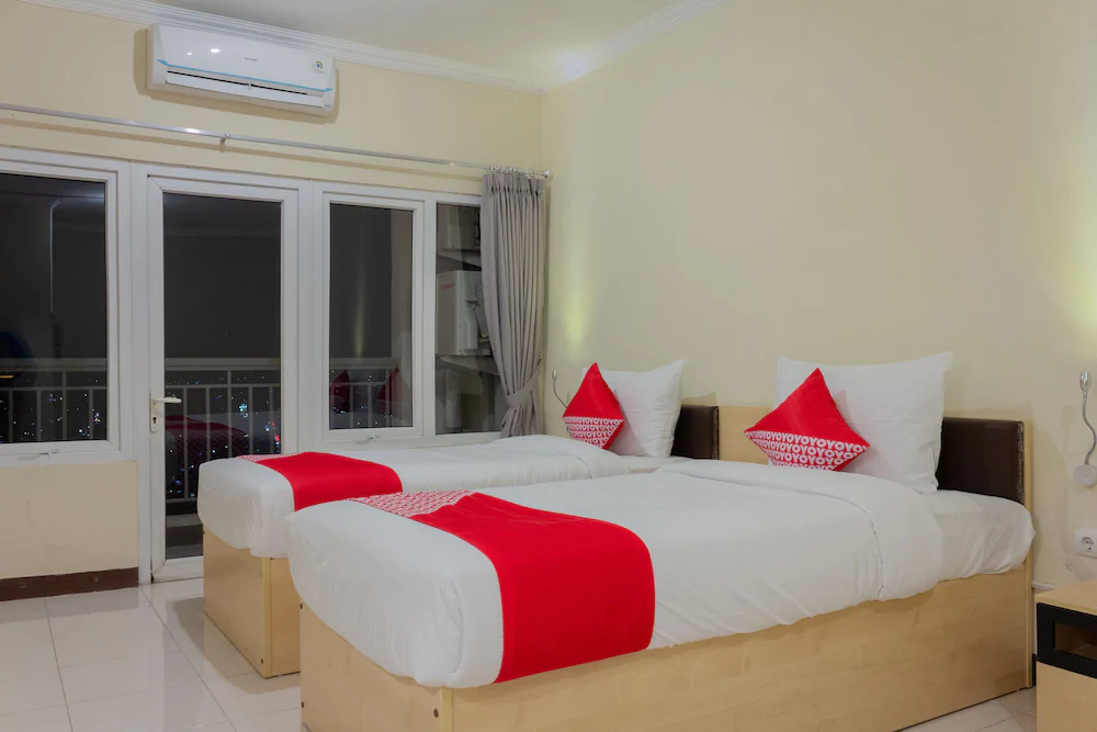 Grand Palace Kemayoran by OYO Rooms