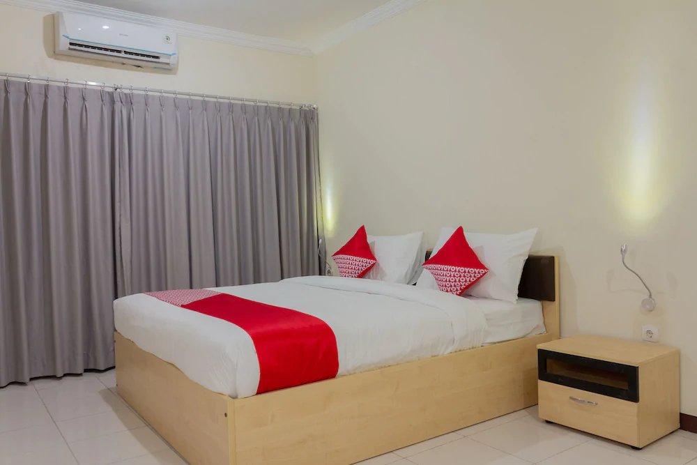 Grand Palace Kemayoran by OYO Rooms