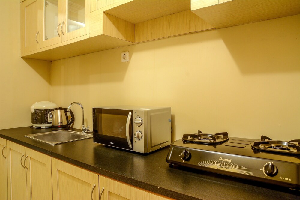 Grand Palace Kemayoran by Travelio