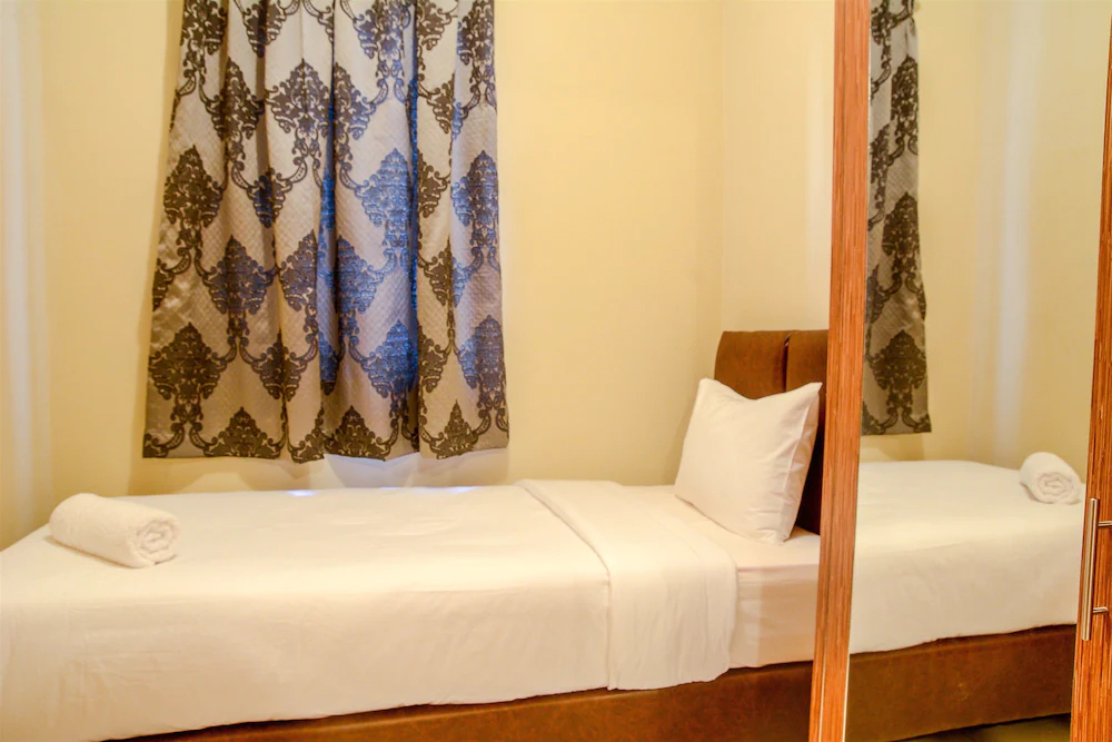 Grand Palace Kemayoran by Travelio