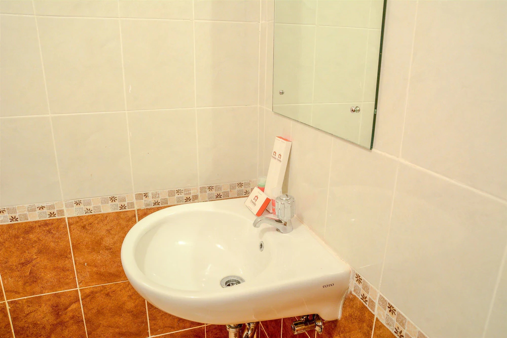 Grand Palace Kemayoran by Travelio