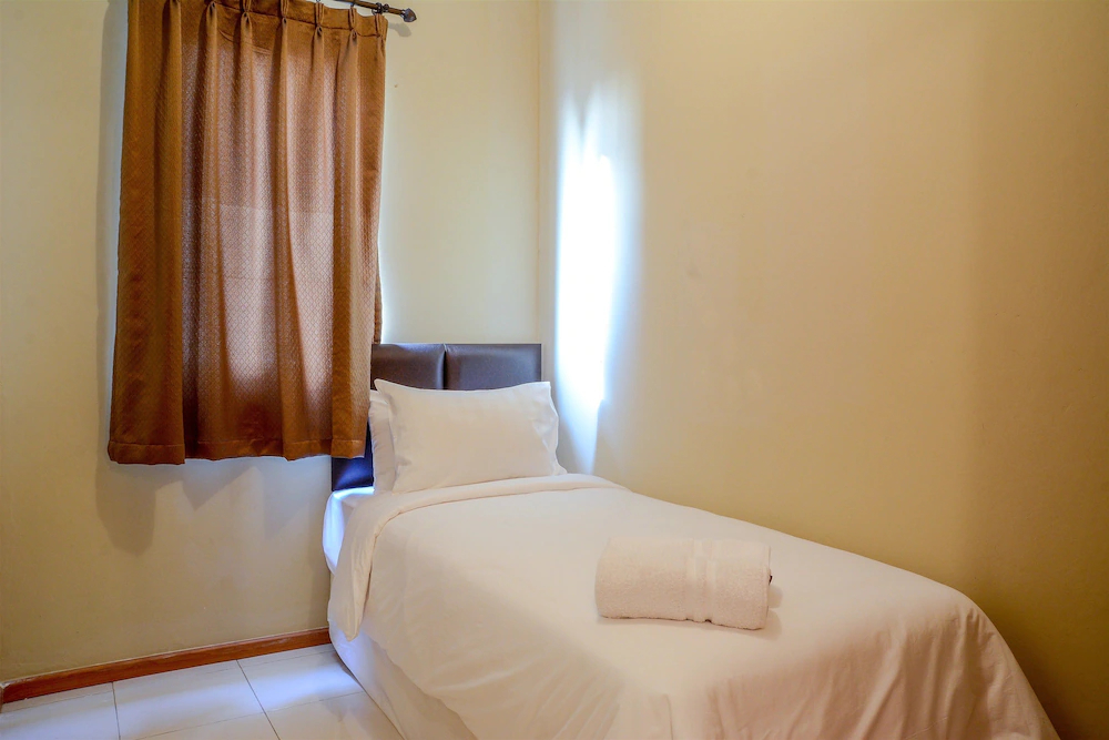 Grand Palace Kemayoran by Travelio