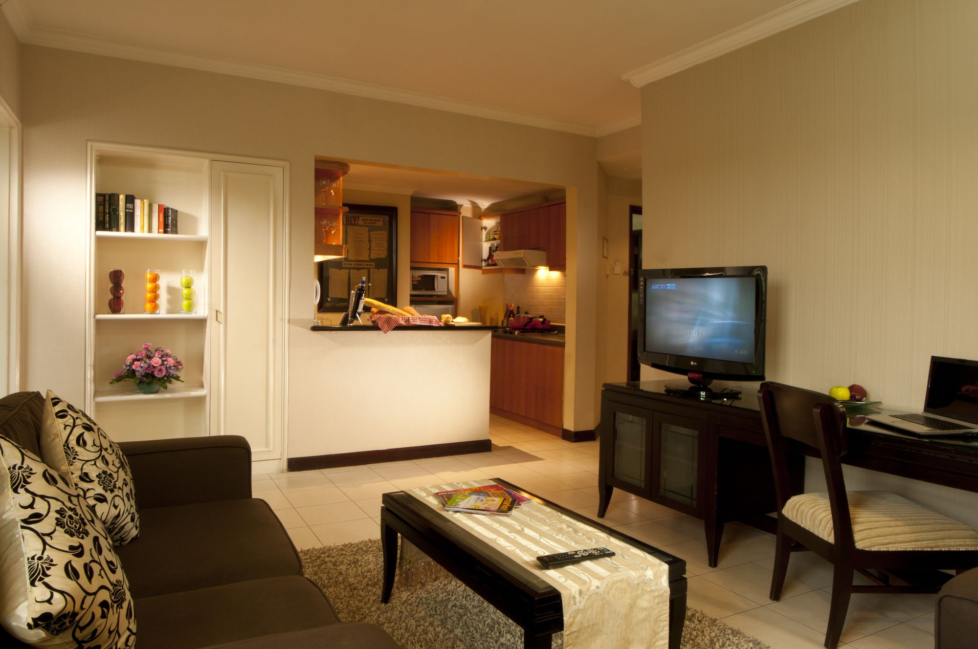 Grand Tropic Suites