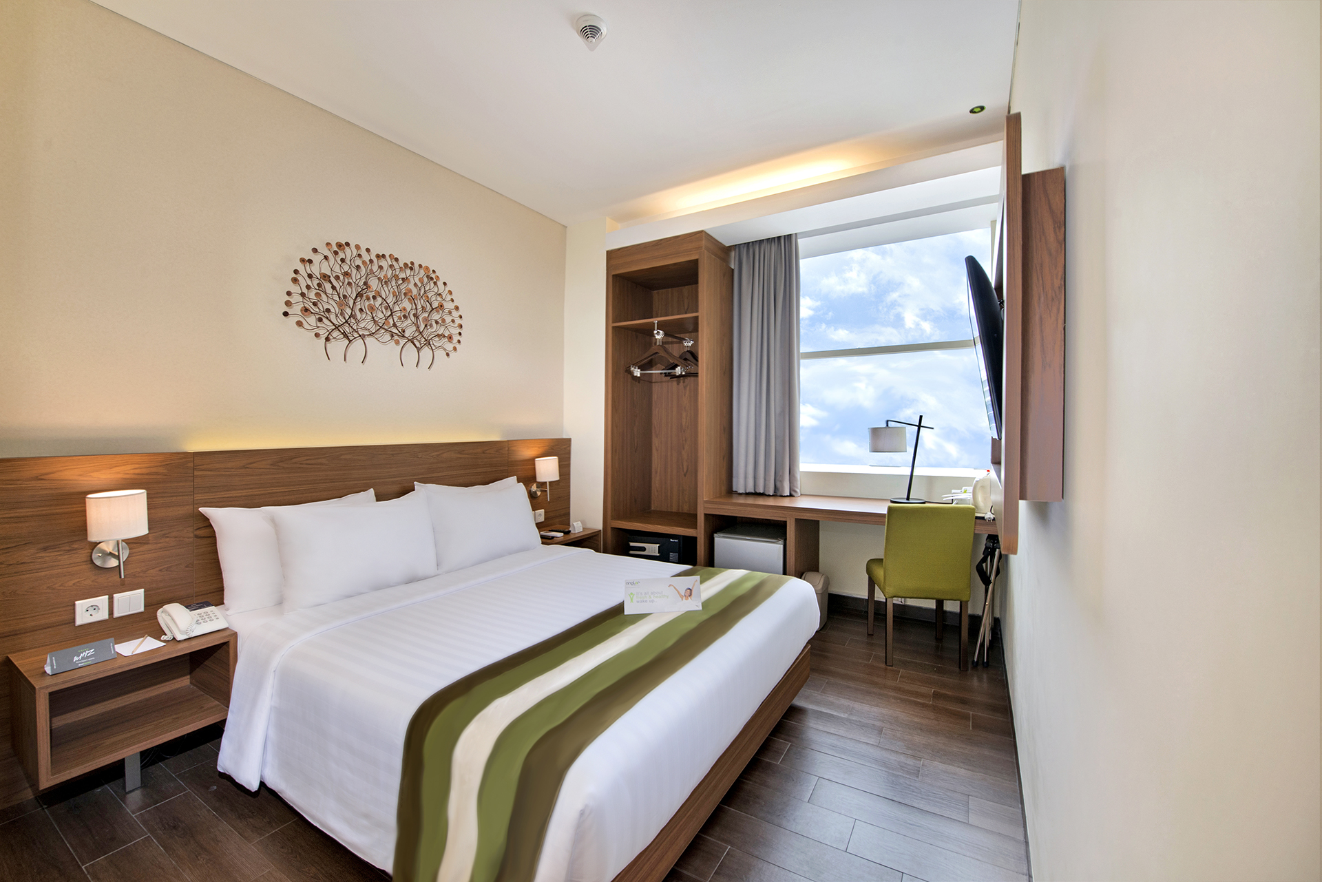 Grand Whiz Poins Square Simatupang Jakarta