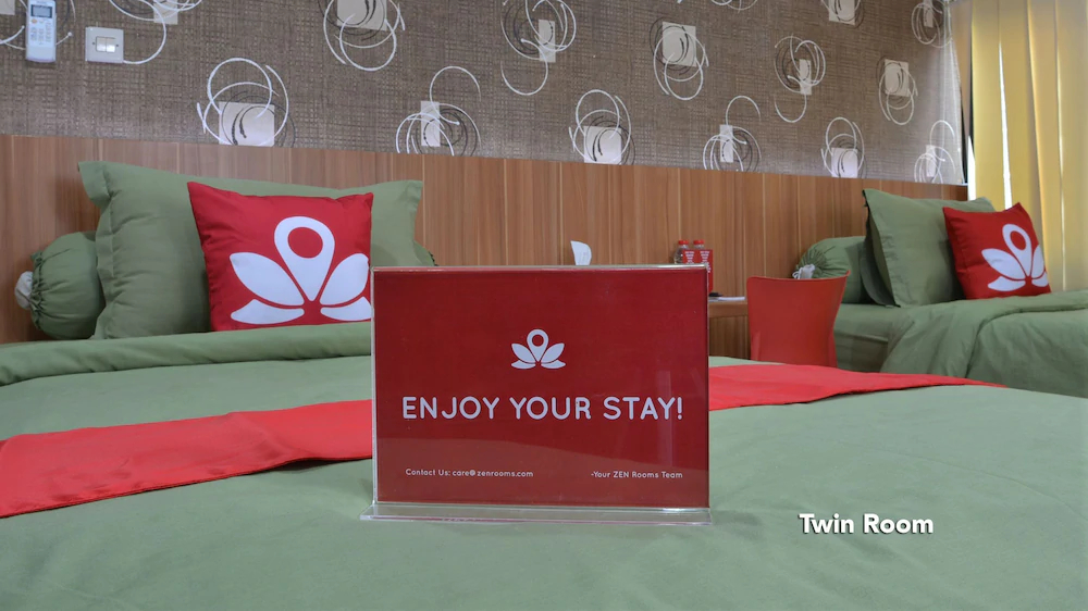 Green Apple Residence by ZEN Rooms