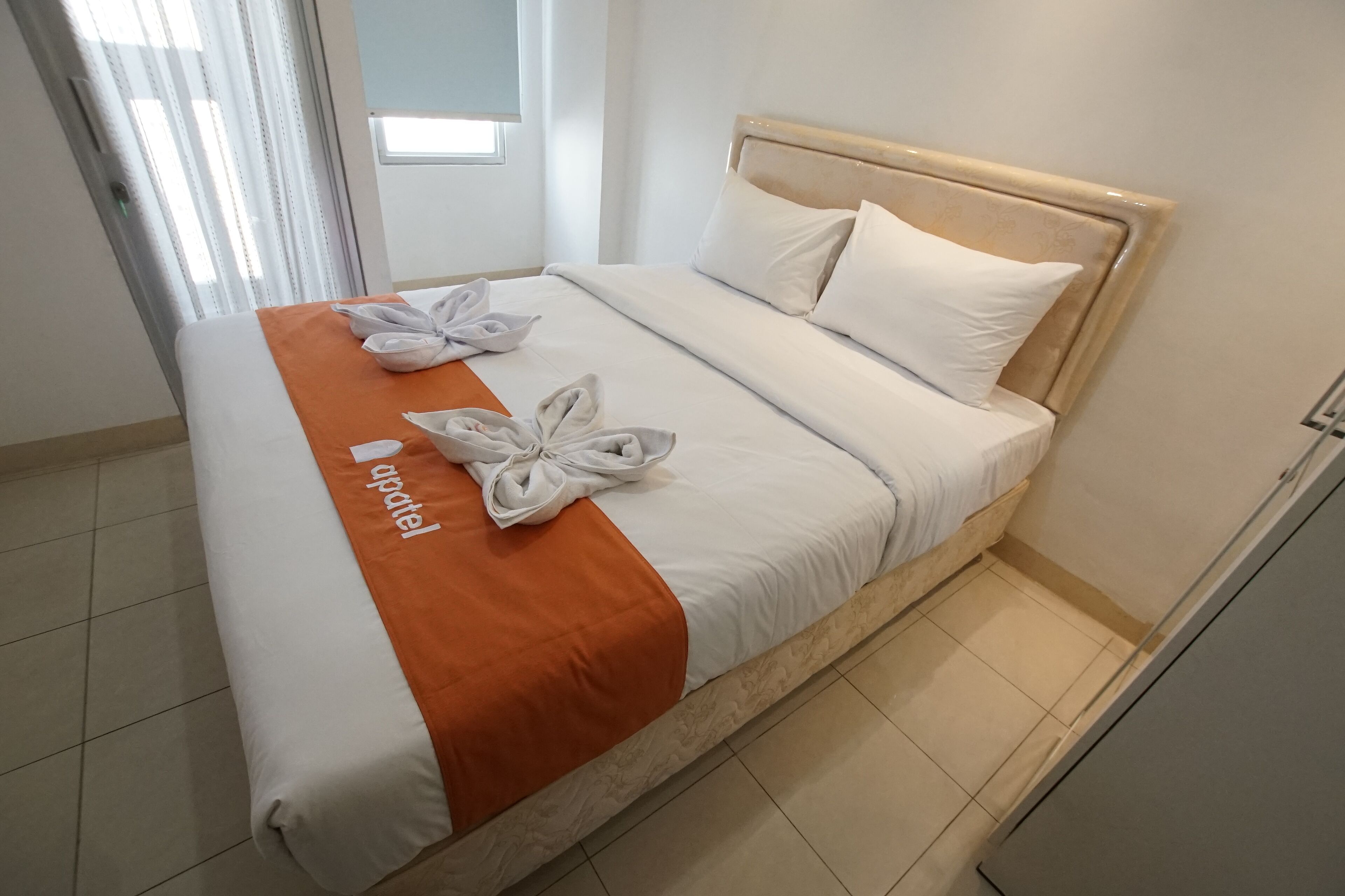 Green Bay Tower G by Apatel