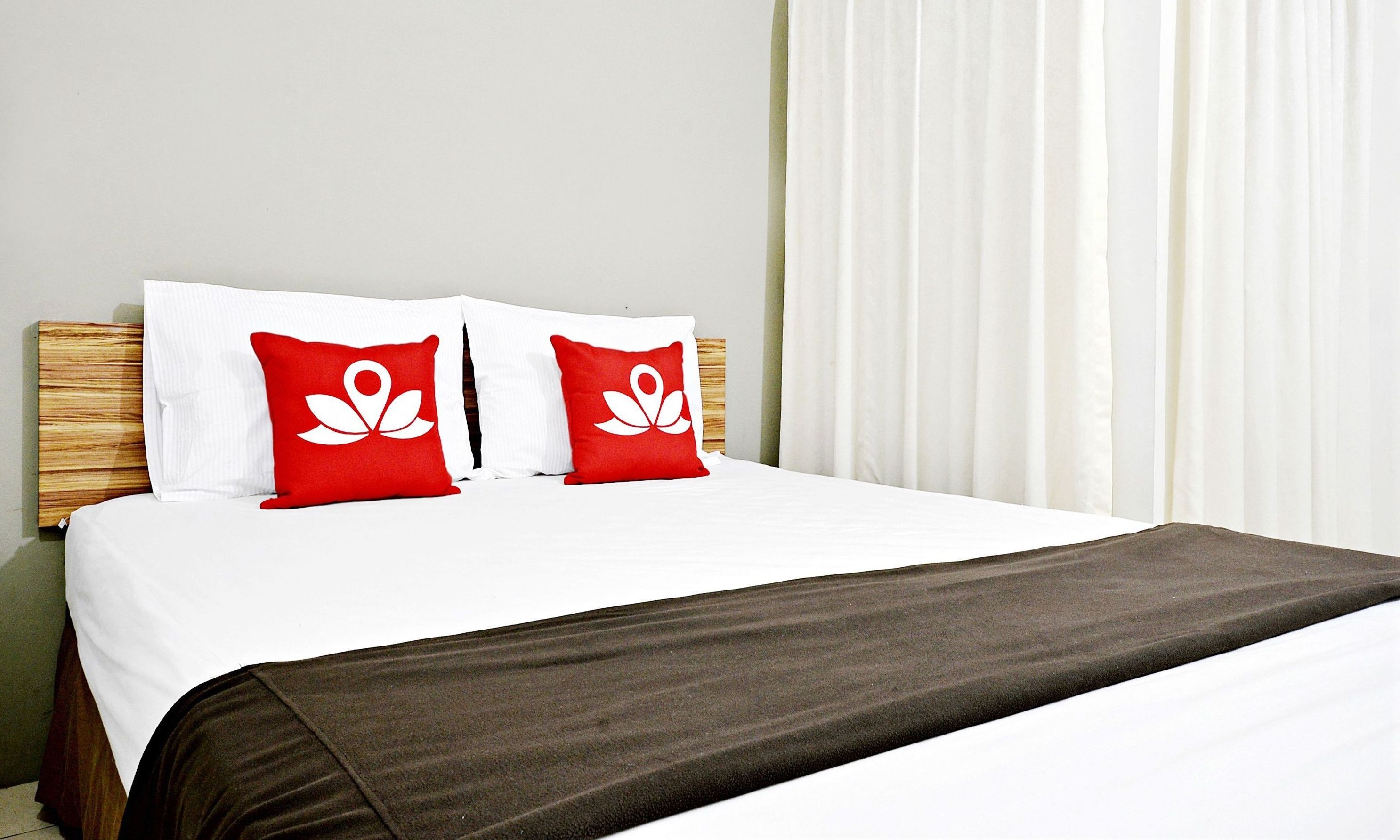 ZEN Rooms Mampang Prapatan Syariah