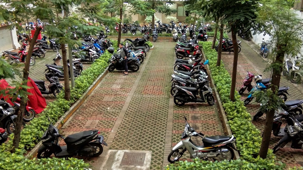 Green Palace at Kalibata City