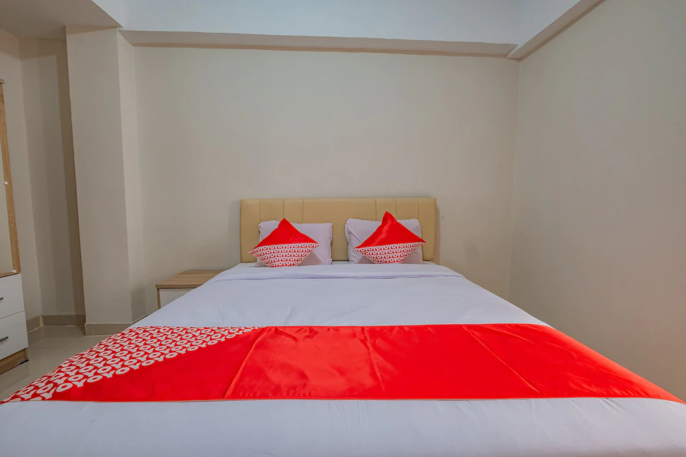Green Park View by OYO Rooms