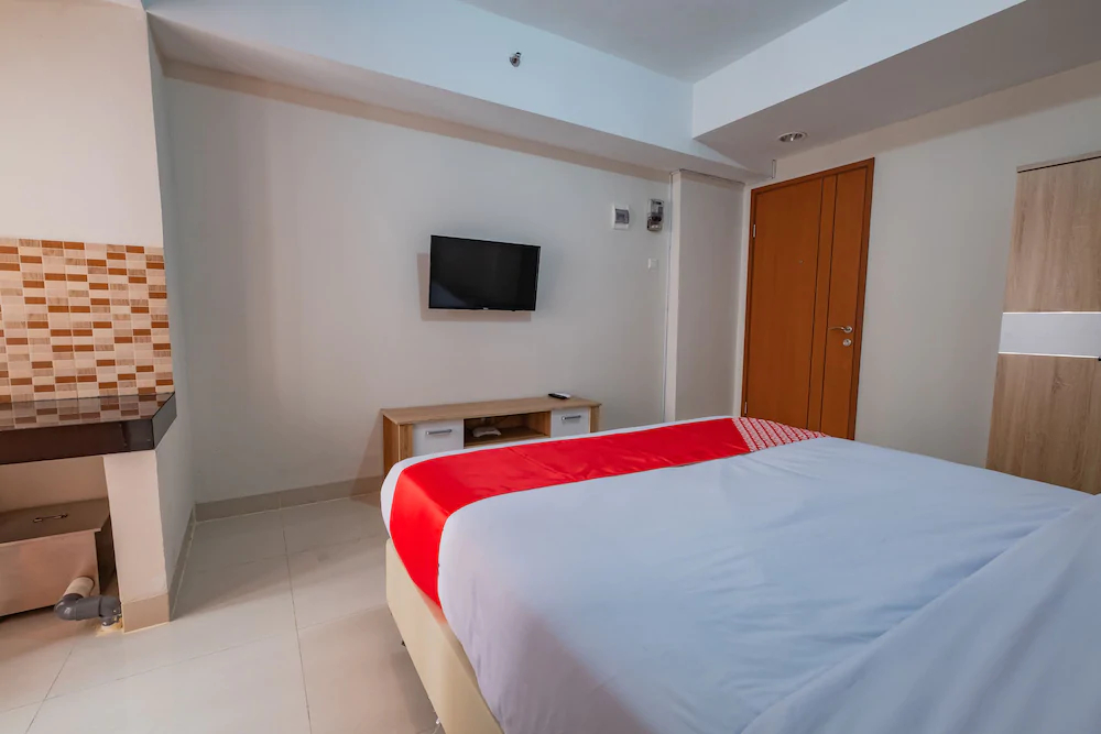 Green Park View by OYO Rooms