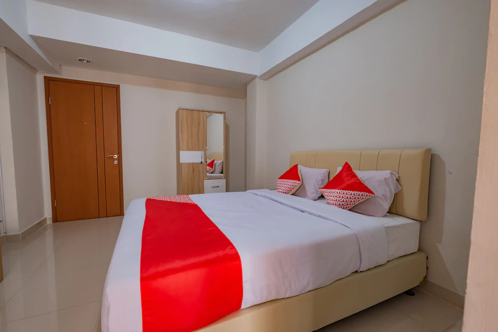 Green Park View by OYO Rooms
