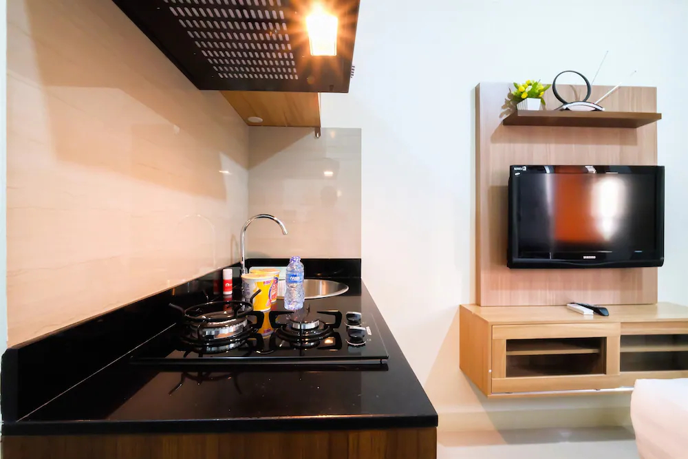 Green Pramuka Cempaka Putih Apartment by Travelio