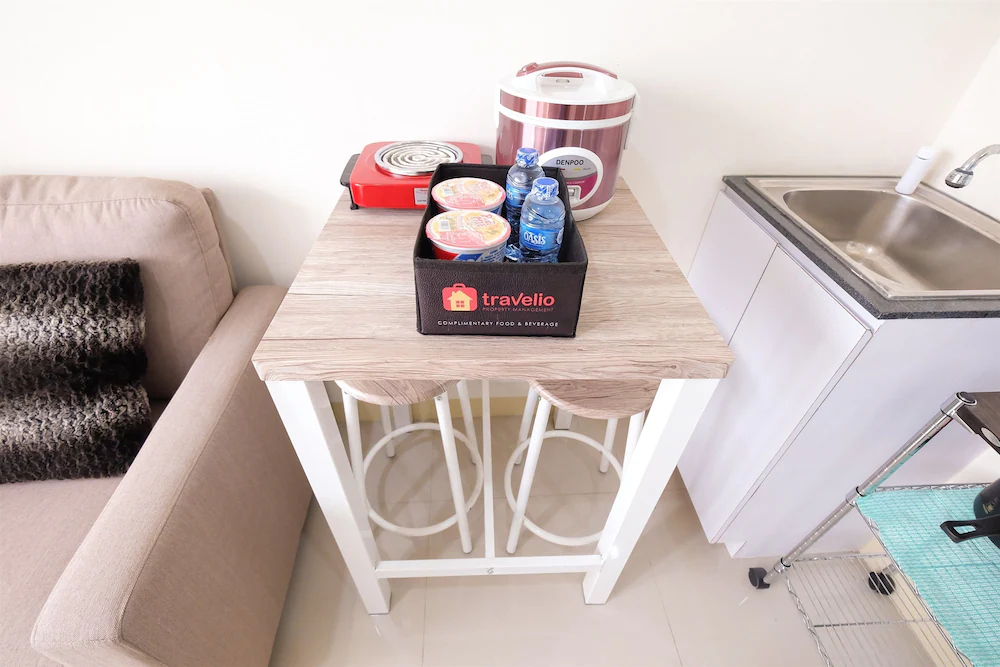 Green Pramuka Cempaka Putih Apartment by Travelio