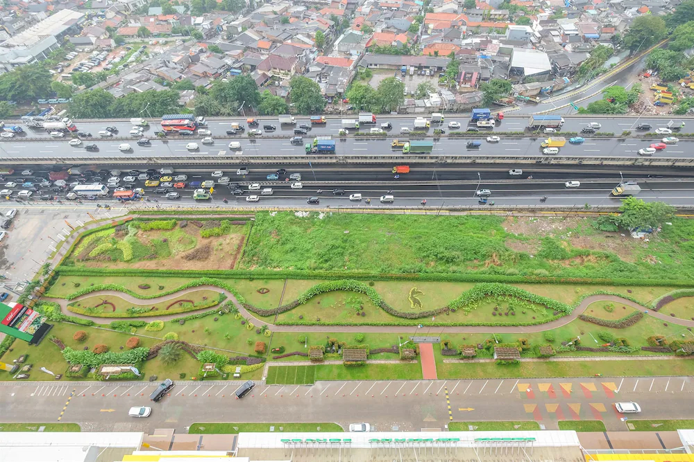 Green Pramuka Cempaka Putih Apartment by Travelio