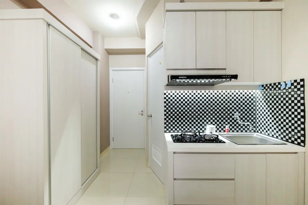 Green Pramuka Cempaka Putih Apartment by Travelio