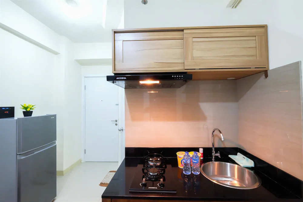 Green Pramuka Cempaka Putih Apartment by Travelio