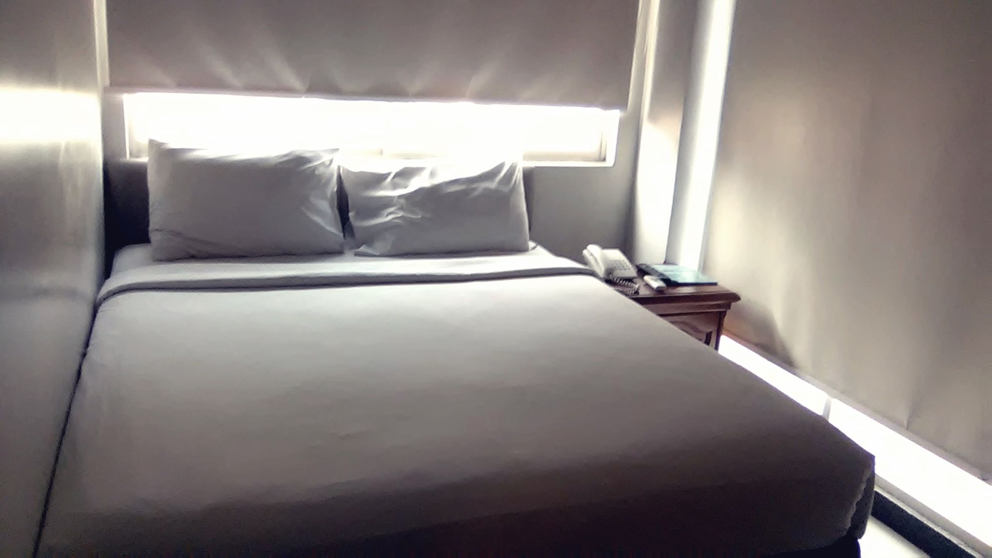 Blue Pacific by RedDoorz