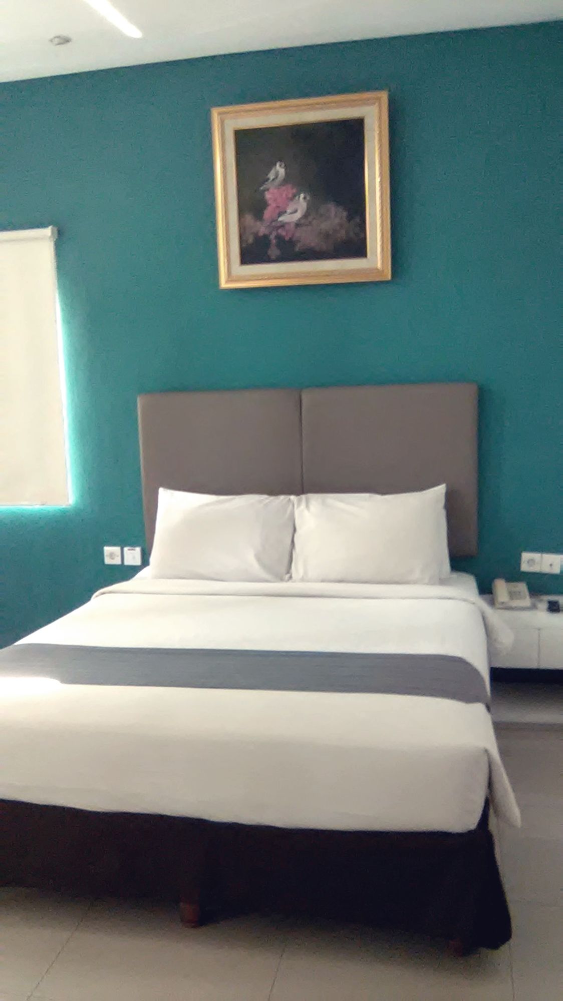 Blue Pacific by RedDoorz