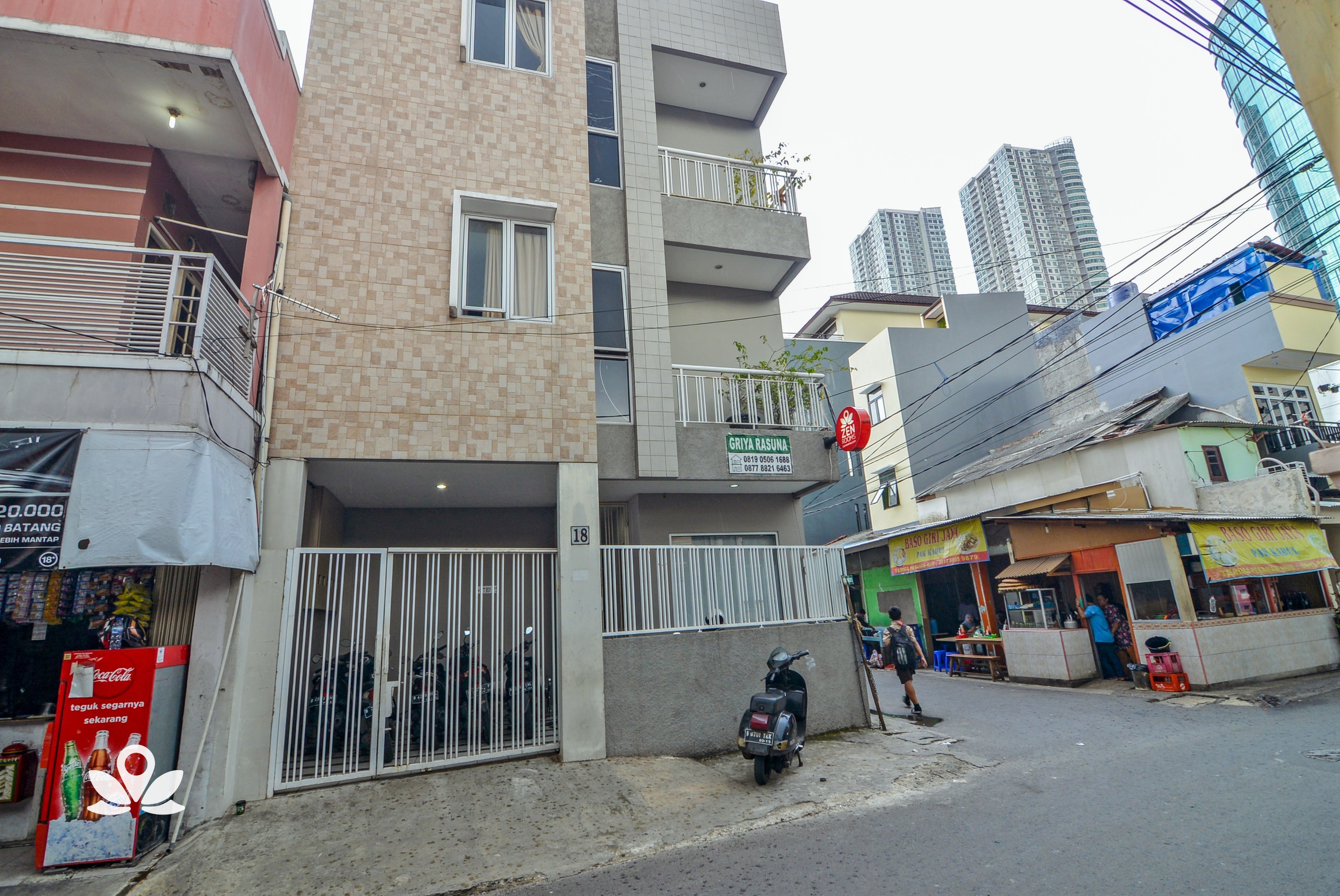 Griya Rasuna by ZEN Rooms