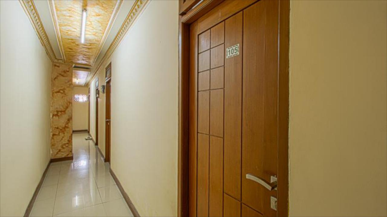 Super OYO 90436 Dewi Fortuna