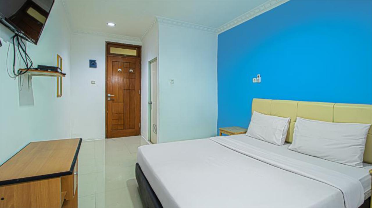 Super OYO 90436 Dewi Fortuna