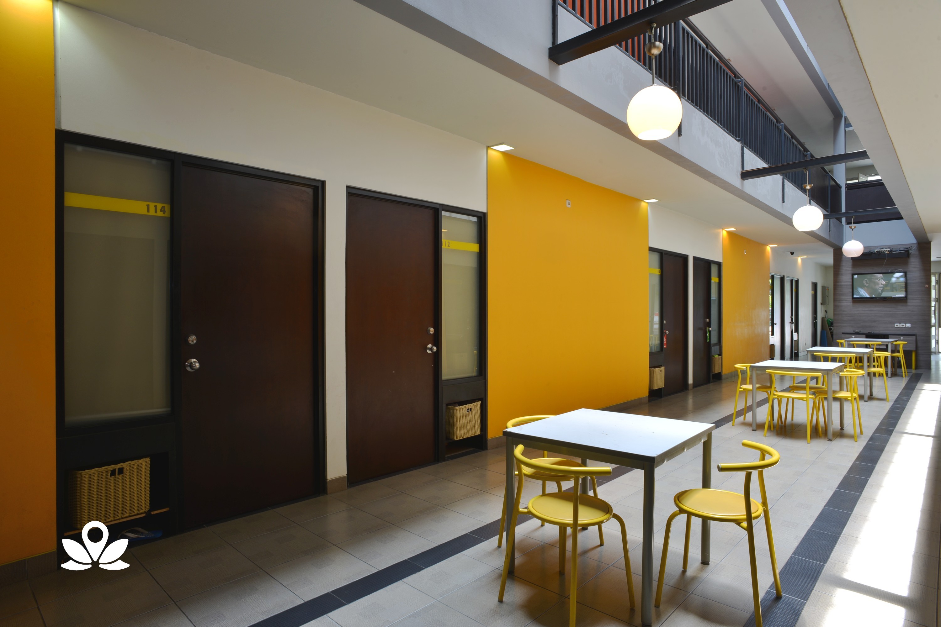 Setiabudi Barat 8 Guesthouse by ZEN Rooms